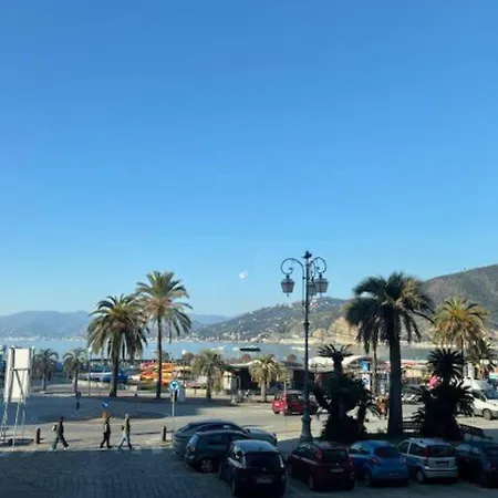 La Terrazza Sulla Baia The Balcony By The Bay Apartment Sestri Levante Exterior photo